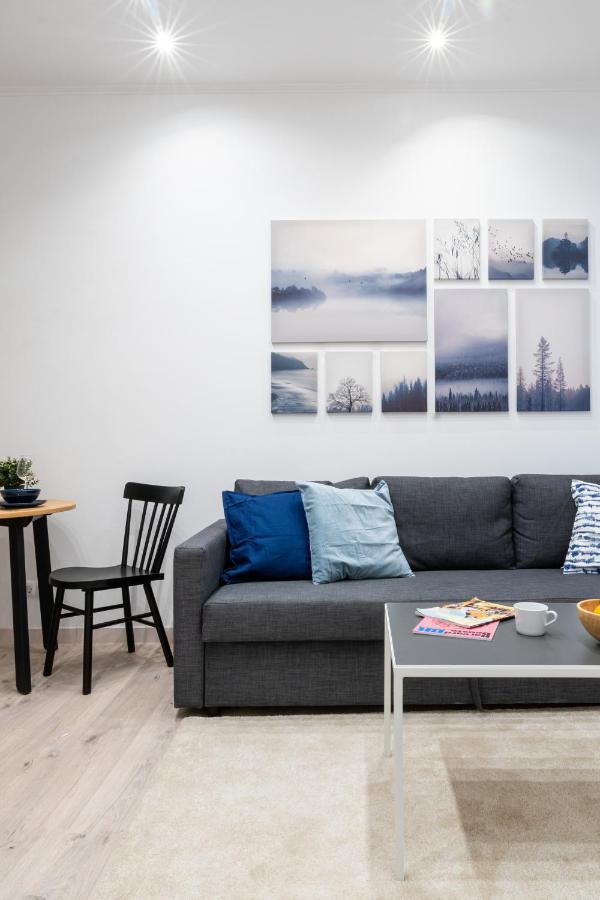 Cozy Studio Apartment 5 Min From Camp Nou Barcelona Exterior photo